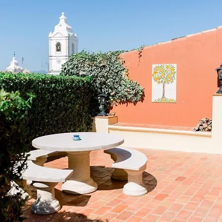 Hidden Gem With Pool & Garden In Historical Center Apartment *