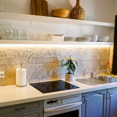 Hidden Gem With Pool & Garden In Historical Center *